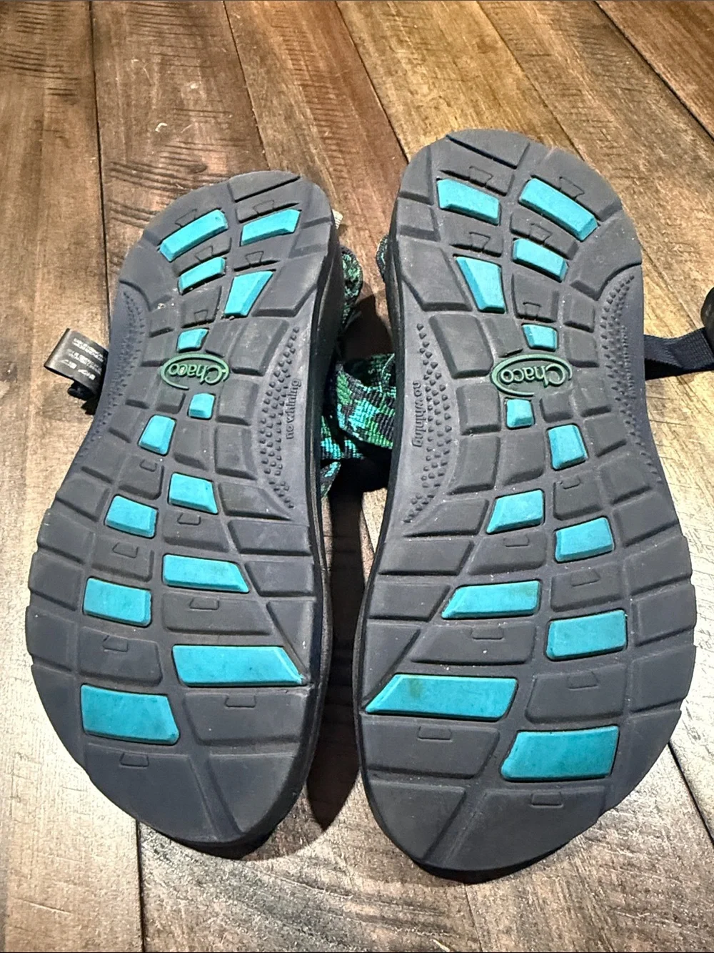 Chaco Kids Sport Sandals Green Blue Black Adjustable Size 4
